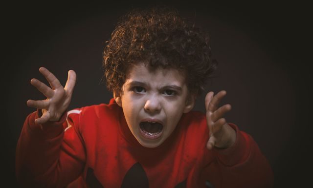Mengajarkan anak menerima kekalahan