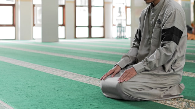 hukum ragu jumlah rakaat