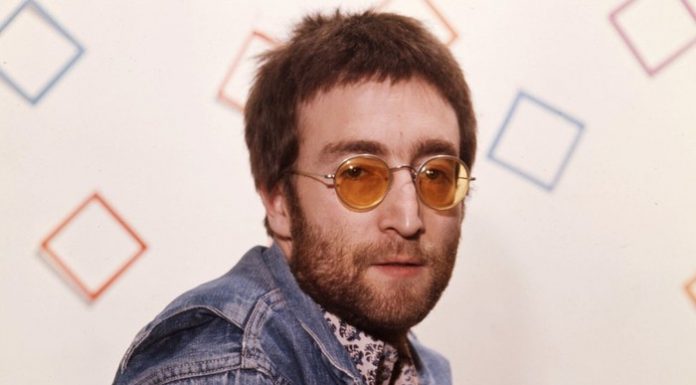 Official John Lennon, Viralkan Bahasa Daerah John Lennon