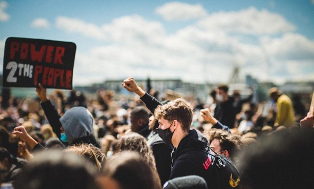 pemimpin zalim karena rakyatnya zalim