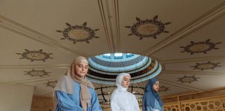 punya teman tapi merasa sendiri