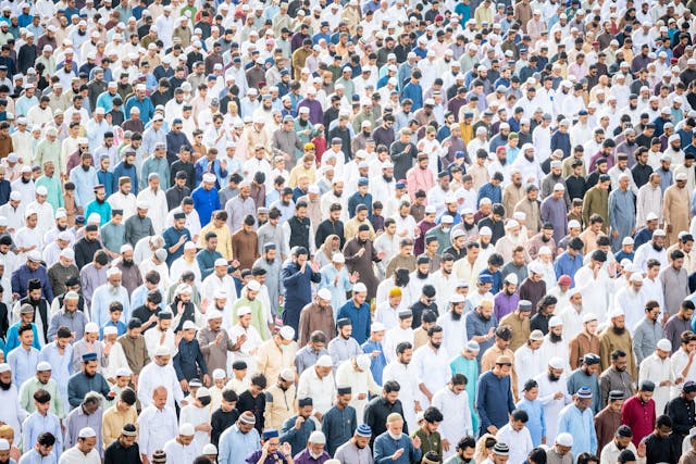 10.-Hukum-Amal-Tanpa-Ilmu-yang-Cukup-1 Hukum amal tanpa ilmu yang cukup