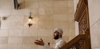 kesalahan beragama karena perasaan