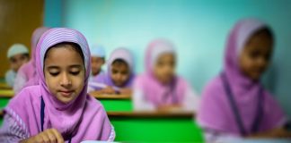 kesalahan orang tua dalam mendidik anak