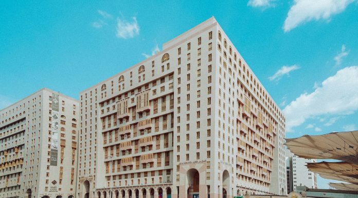 perbedaan riya dan sum’ah