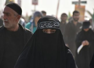 Mayoret Viral Berhijab Pakai Rok Pendek Mengundang Kritik, Begini Pandangan Islam Mayoret viral