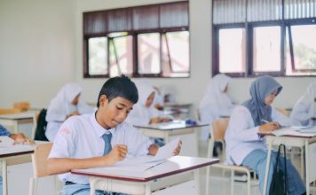 belajar agama tapi belum paham