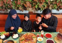 Hukum Membuka Aurat di Depan Keluarga Dekat Menurut Islam, Muslim Wajib Pahami membuka aurat di depan keluarga dekat