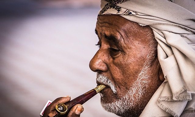 Ulama yang Membingungkan Umat Sebagai Tanda Akhir Zaman Ulama yang membingungkan umat