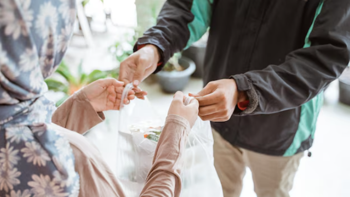 Bersedekah dalam keadaan sulit