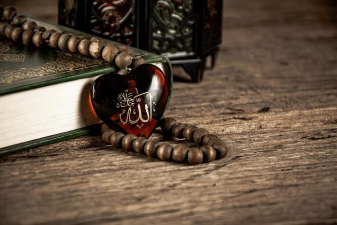 13. Hakikat Cinta kepada Allah Hakikat cinta kepada Allah