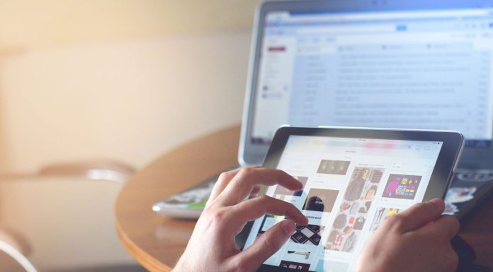 Cemas Kehilangan Privasi di Era Digital, Hati-hati Cemas kehilangan privasi di era digital