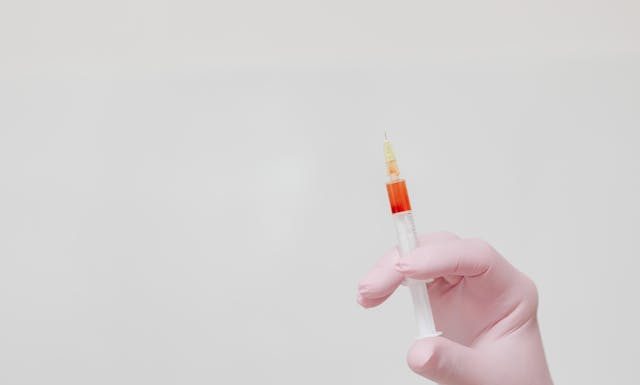 apakah suntik vitamin membatalkan puasa