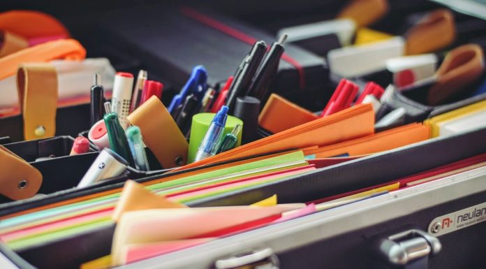 Hukum membawa pulang alat tulis kantor