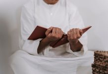 Takut amal tidak diterima