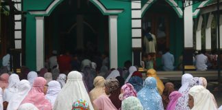 Apakah Wanita Boleh Menjadi Imam Sholat? Apakah wanita boleh menjadi imam sholat