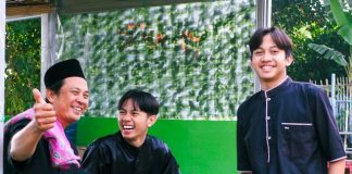 Hukum menyebut jasa