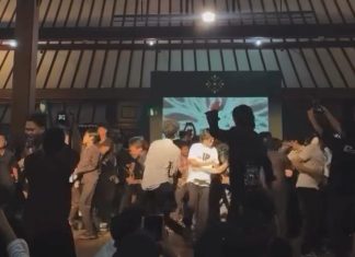 joget tak pantas