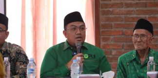 Ketua Umum PUI menghadiri Seminar