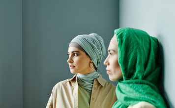 Apa Hukum Menyindir Orang dengan Niat Baik Menurut Islam? hukum menyindir orang dengan niat baik