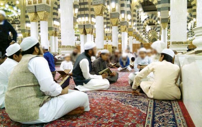 4 hal yang dapat mengangkat derajat seseorang