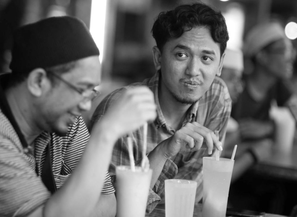 Cara menghindari sifat iri hati