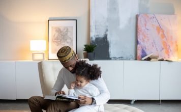 Cara Interaksi Nabi dengan Anak Kecil dalam Islam Interaksi nabi dengan anak kecil