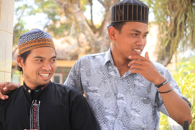 hubungan pertemanan semakin renggang