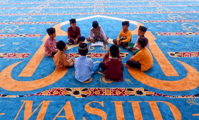 menjawab salam di grup WhatsApp