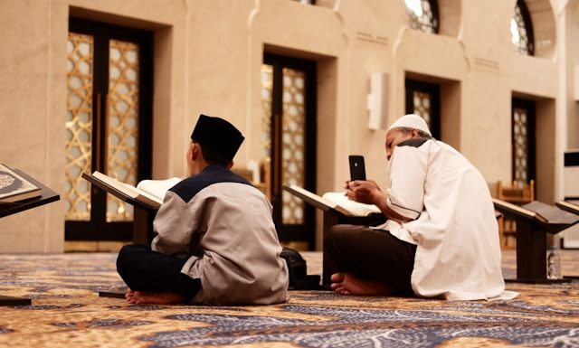 orang bodoh yang memimpin