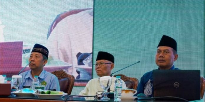 pembinaan Administrasi dan Pelatihan EMIS