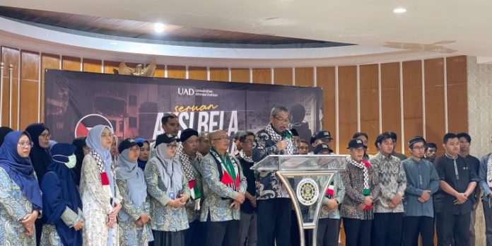 3.-Perguruan-Tinggi-Muhammadiyah-‘Aisyiyah-Gelar-Aksi-Bela-Palestina- Perguruan Tinggi Muhammadiyah Aisyiyah