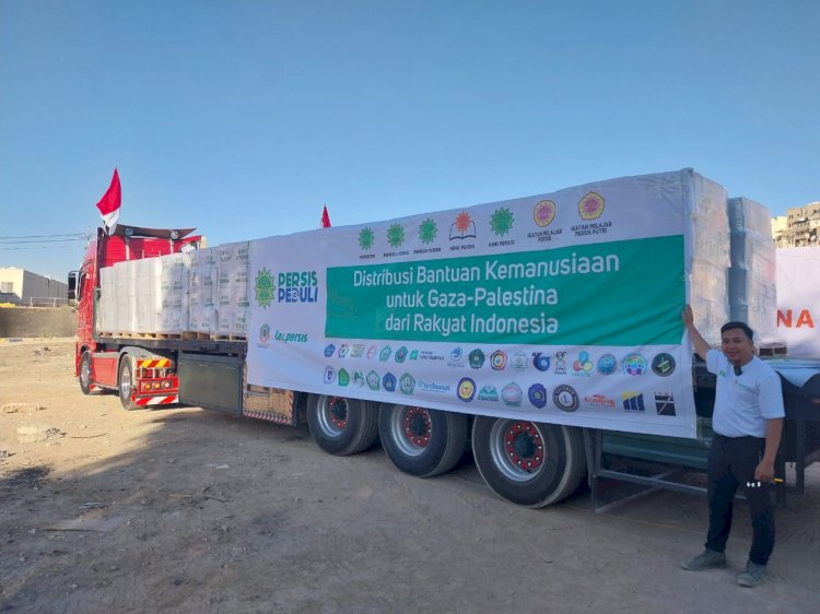 Persis distribusikan bahan pokok