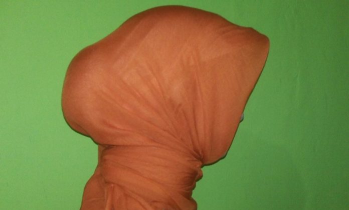 4 macam jilbab yang tidak boleh dipakai muslimah 1 4 macam jilbab yang tidak boleh dipakai muslimah