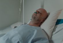 sedih melihat ayah mulai sakit-sakitan