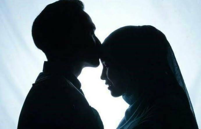 Hak Istri Kepada Suami