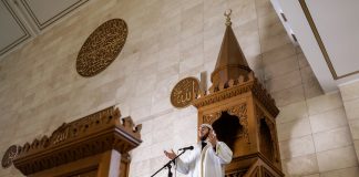 Bolehkah kyai menerima zakat fitrah