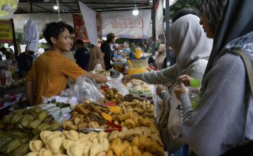 Bagaimana Menjaga Kepercayaan Pelanggan Agar Bisnis Tetap Terpercaya dan Berkah Bagaimana menjaga kepercayaan pelanggan