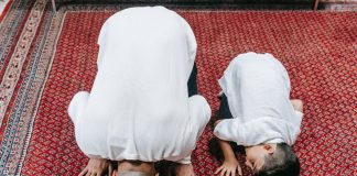 Berbicara saat shalat tanpa sengaja