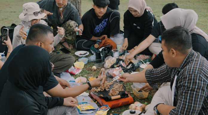 Pergaulan zaman sekarang rusak