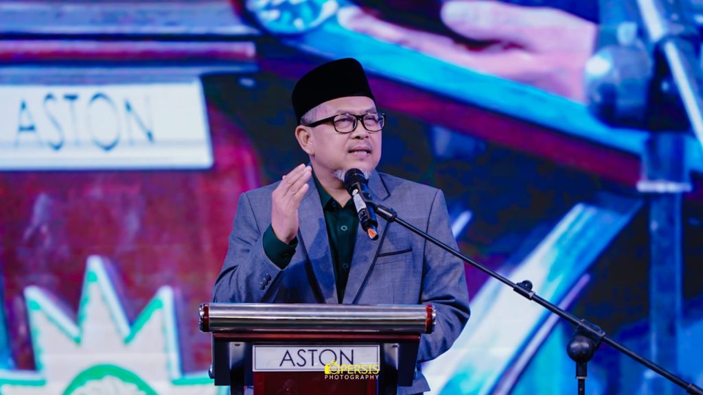 Ketua Umum PP Persis