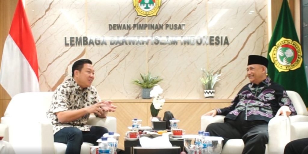 Ketum DPP LDII