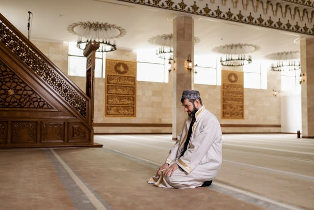 CEO yang mencintai akhirat