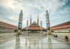 Adab Menjaga Kebersihan Masjid Agar Ibadah Lebih Nyaman Adab menjaga kebersihan masjid