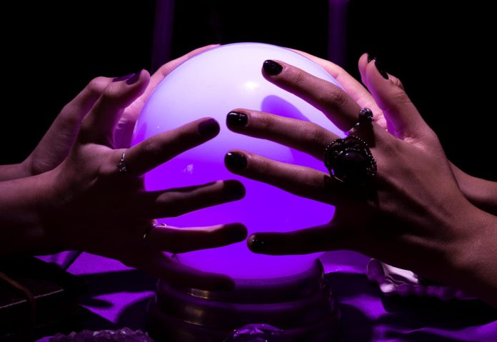 Ciri-ciri praktik perdukunan modern