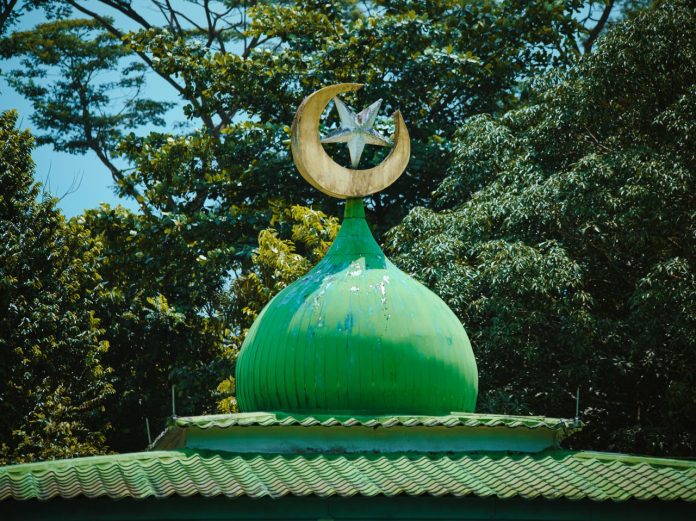 Manfaat wakaf selain pembangunan masjid