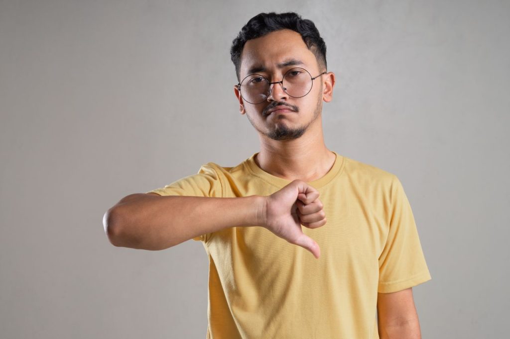 Kesalahan yang membuat amal sia-sia
