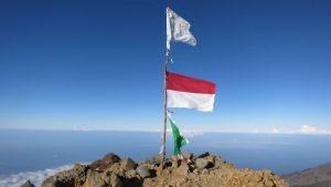 75 Tahun Indonesia Merdeka dan Pandangan Islam