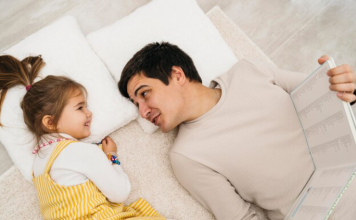 pillow talk dengan anak
