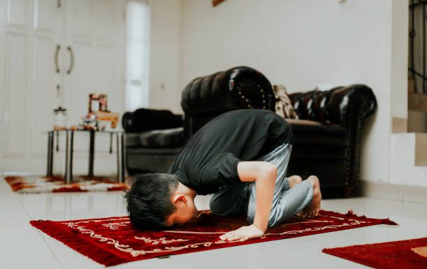 Wajah orang yang tidak pernah sholat